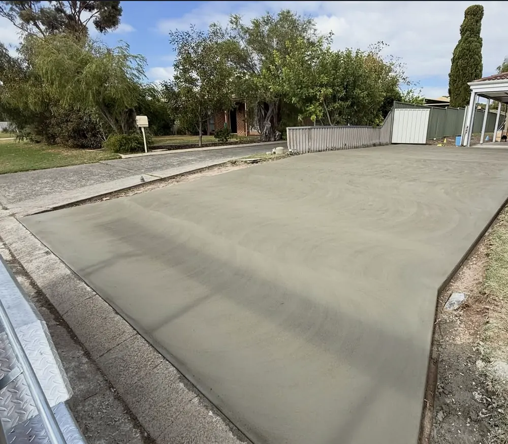 The finished 80 square metre driveway